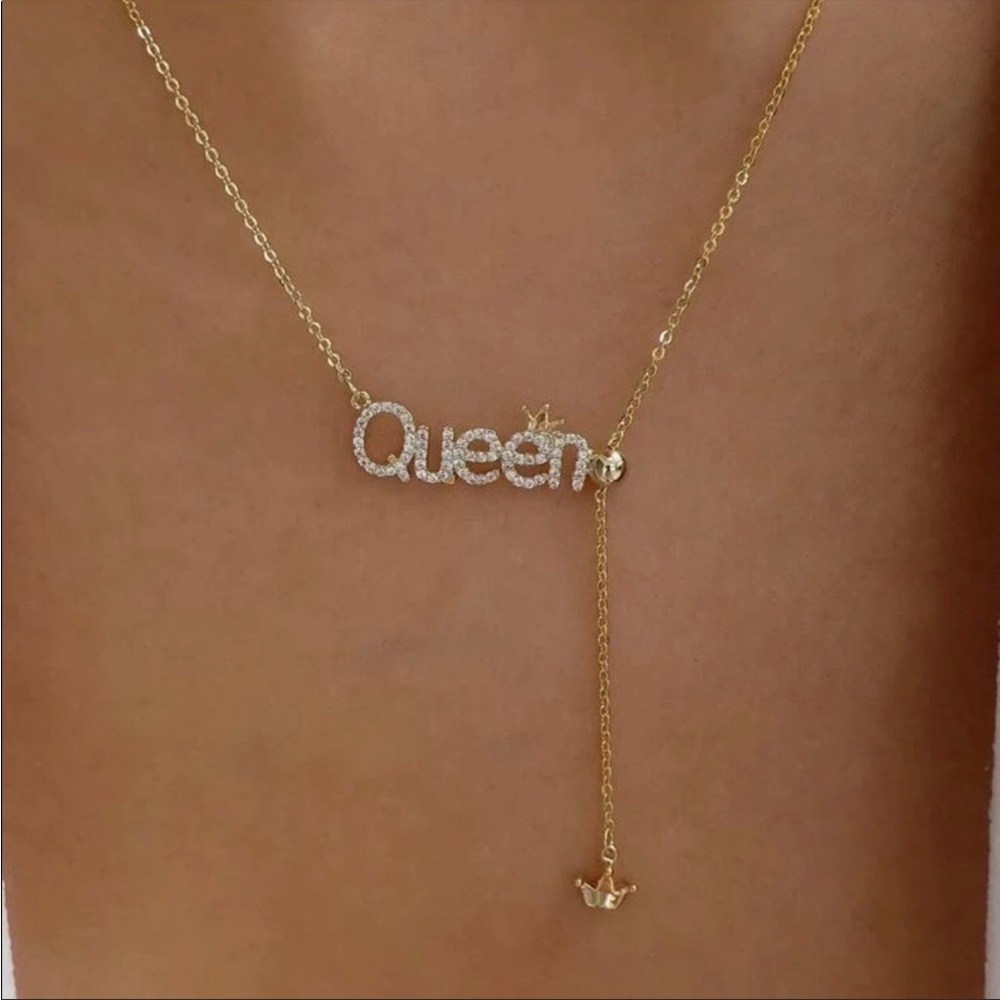 Queen Necklace